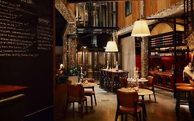 Ovolo 1888 Darling Harbour 5*